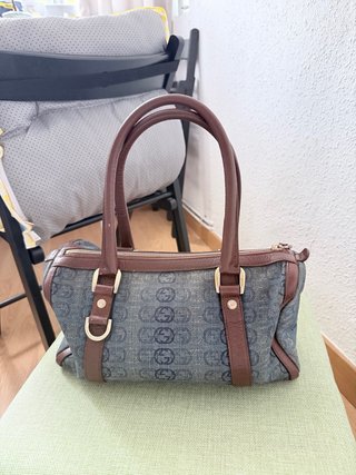 Bolso Gucci con logo