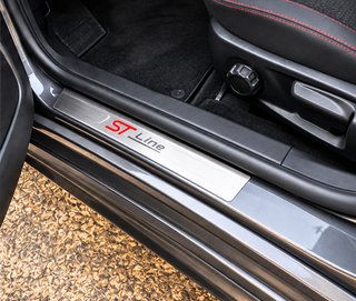 FORD FOCUS 125 CV ST-LINE · 2020 BANG & OLUFSEN