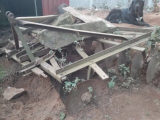 Grada de discos agrícola