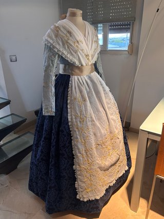 Traje de fallera