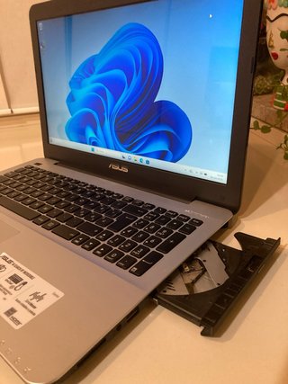 Notebook Asus F555LA-XX275H Argento