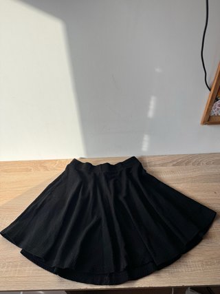 Falda negra
