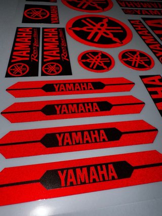 KIT PEGATINAS VINILO YAMAHA NMAX TMAX AEROX MT R1