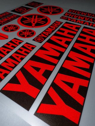 KIT PEGATINAS VINILO YAMAHA NMAX TMAX AEROX MT R1