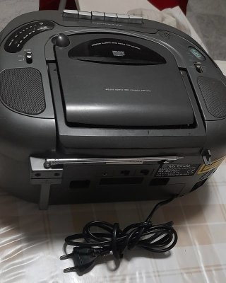Radiocasete Portátil MxOnda con CD