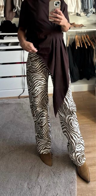Pantalón viral estampado cebra