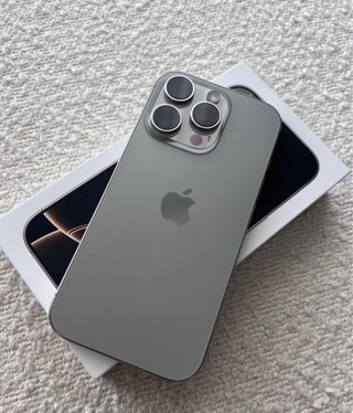 iPhone 16 Pro