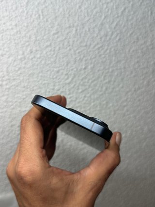iPhone 15 Pro 128GB Bateria 88%