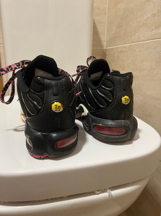 Zapatillas Nike TN Negras y Rosas