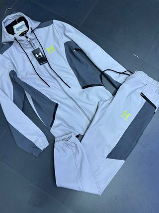 Conjunto deportivo Under Armour gris hombre