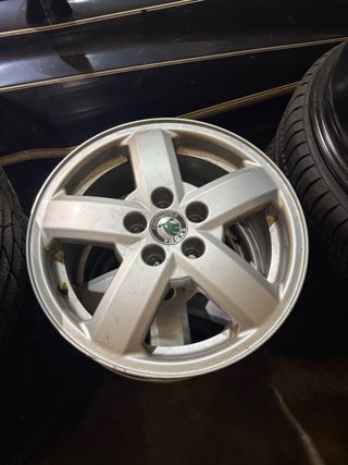 Llantas Skoda 5x100