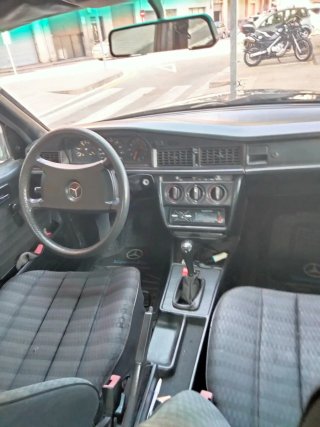 Mercedes-Benz 190 2.5 1993