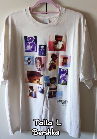 Camiseta Bershka Estampada Talla L