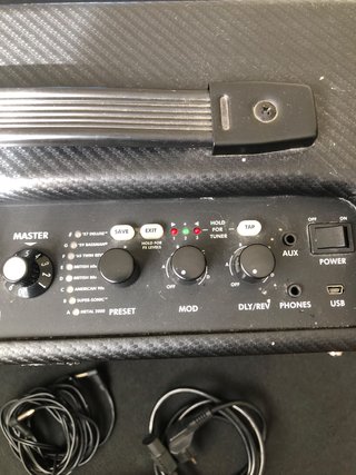 Amplificador Fender Mustang I
