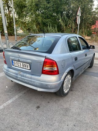 Opel Astra 2001