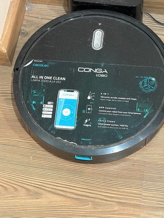 Robot Aspirador Cecotec Conga 1090 ( no funciona)
