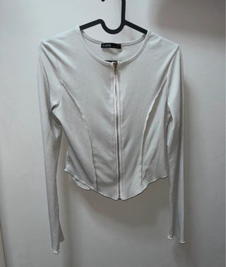 Camiseta SHEIN gris manga larga talla S