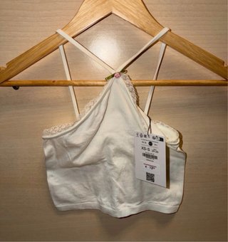 Top Bershka blanco encaje floral XS-S