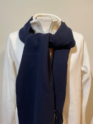 Polar Blanco Talla L con Bufanda Azul