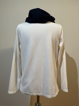Polar Blanco Talla L con Bufanda Azul