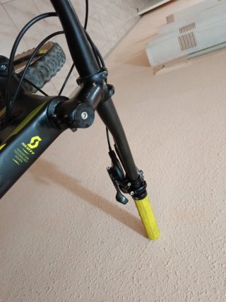 Bicicleta Scott RC Negra y Amarilla