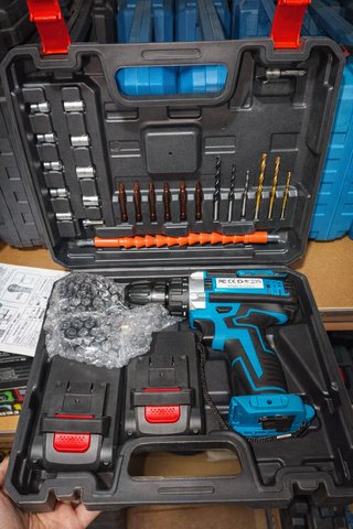 Kit Taladro Atornillador 21V (45 Nm)2 Baterías