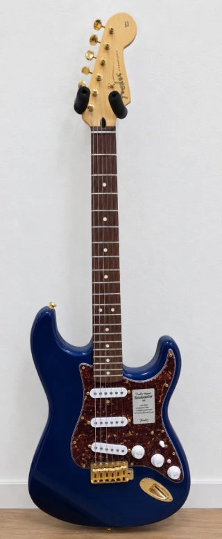 Guitarra Fender Stratocaster Deluxe