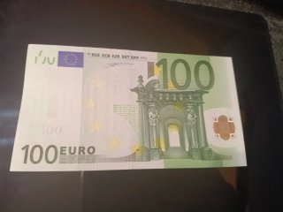 Billete de 100 Euros sin circular,
