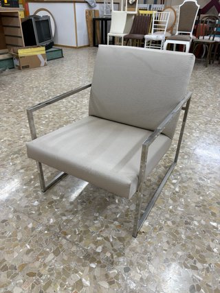 Sillón de Diseño Estructura Metálica