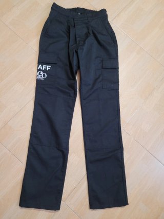 Pantalón de trabajo negro talla 38