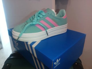 Adidas Gazelle plataforma rosa y turquesa 38