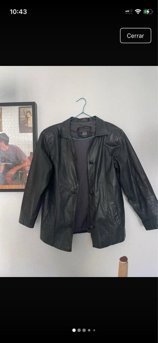 Chaqueta de cuero negra