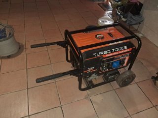 Generador de Gasolina Turbo 7000E 7000W