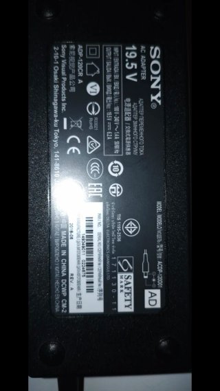 Cargador Sony 19.5V 6A ACDP-120DE01