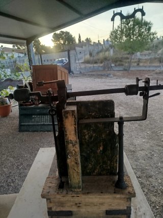 Báscula de plataforma antigua