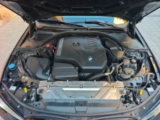 BMW 330i M Sport NACIONAL SOLO 79000 km