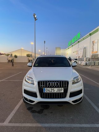 Audi Q7 2014