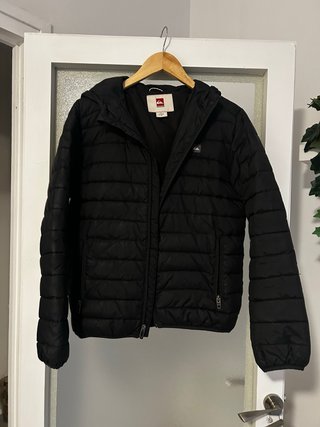 Anorak Quiksilver Negro