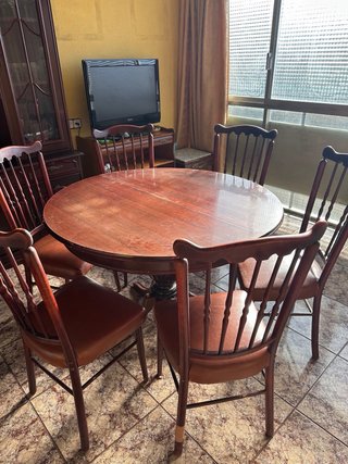 Mesa de Comedor Extensible y 4 sillas perfect estd