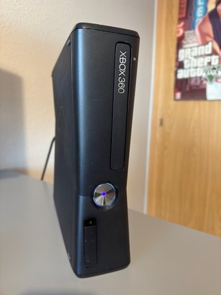 Consola Xbox 360 Slim Negra