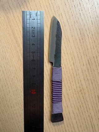 Mini cuchillo japonés morado y plateado