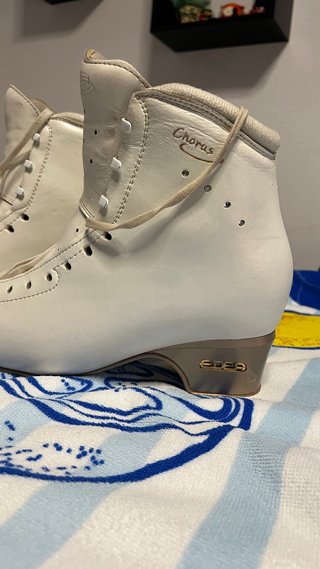 Scarpe da pattinaggio Chorus n.265