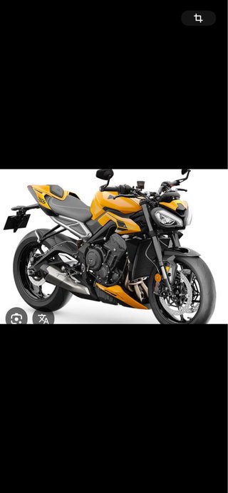 Triumph Street Triple RS Amarilla y Negra