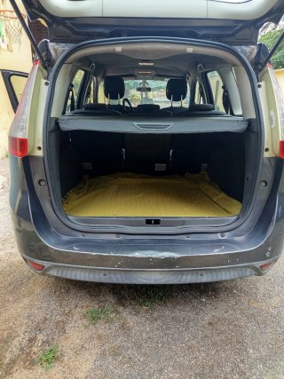 Renault Grand Scenic 2010