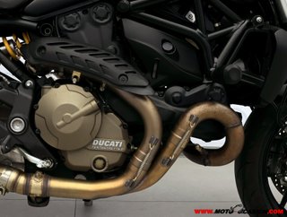 DUCATI MONSTER 821 DARK ¿A2?