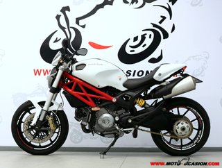 DUCATI MONSTER 796 ¿A2?