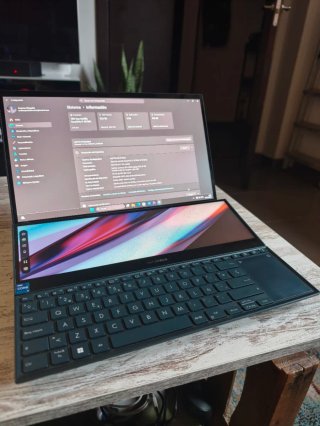 Asus Zenbook Pro Duo UX582Z