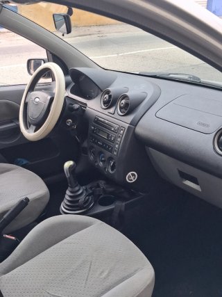 Ford Fiesta 2004