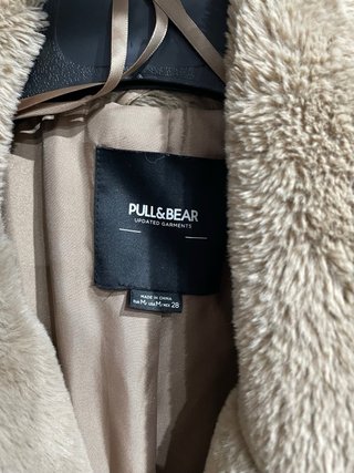 Abrigo pelo sintético largo Pull&Bear Beige