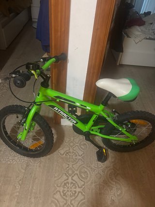 Bicicleta infantil Atractor verde
